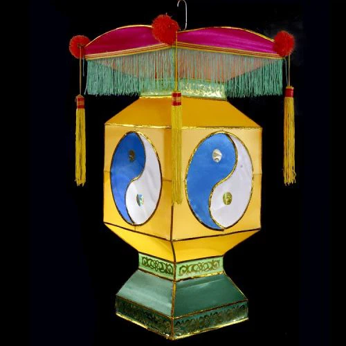 Lanterne chinoise en soie