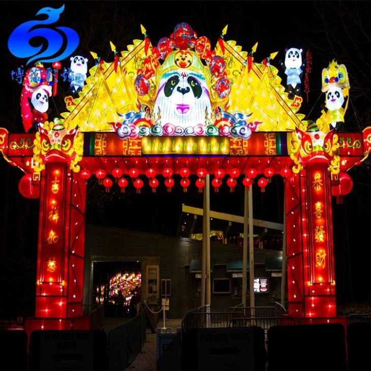 Outdoor Beautiful Chinese Silk Lantern Show