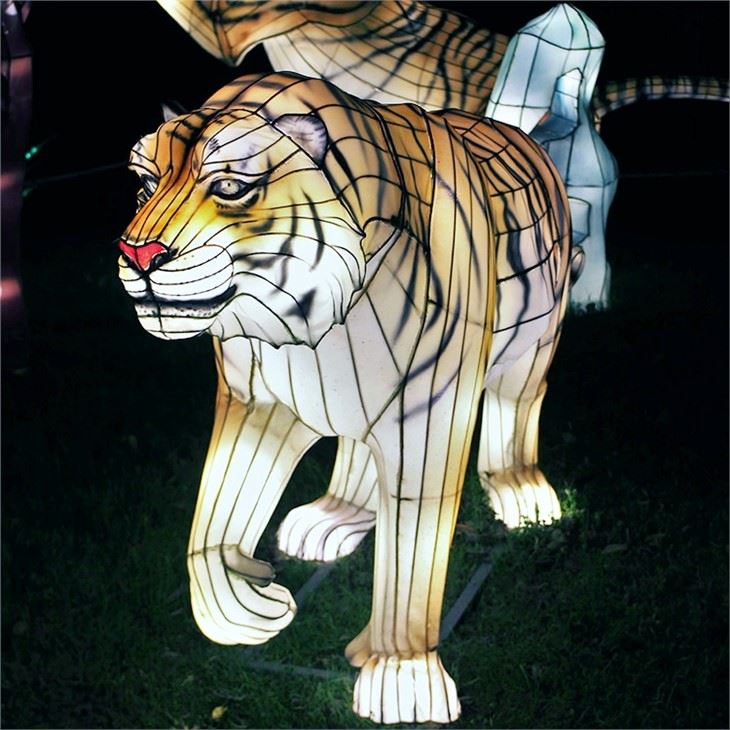 Christmas Decoration Silk Made Outdoor Festival Show Life Size Animal Lantern